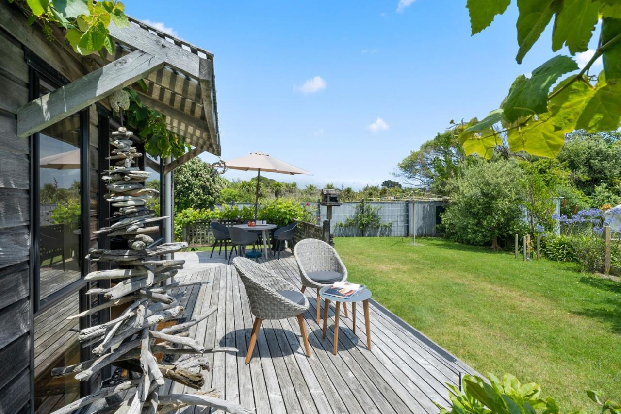 Waimea Cottage - Waikanae Holiday Home Exteriör bild